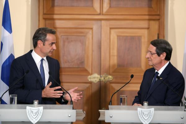 greece's-foreign-policy-focuses-on-ending-the-turkish-occupation-in-cyprus,-mitsotakis-notes-(2)