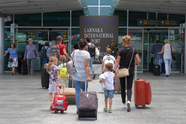 revenue-from-tourist-drop-by-an-annual-5.8%-in-may