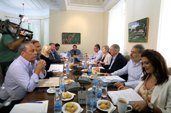 cabinet-meeting-wraps-up-in-troodos 